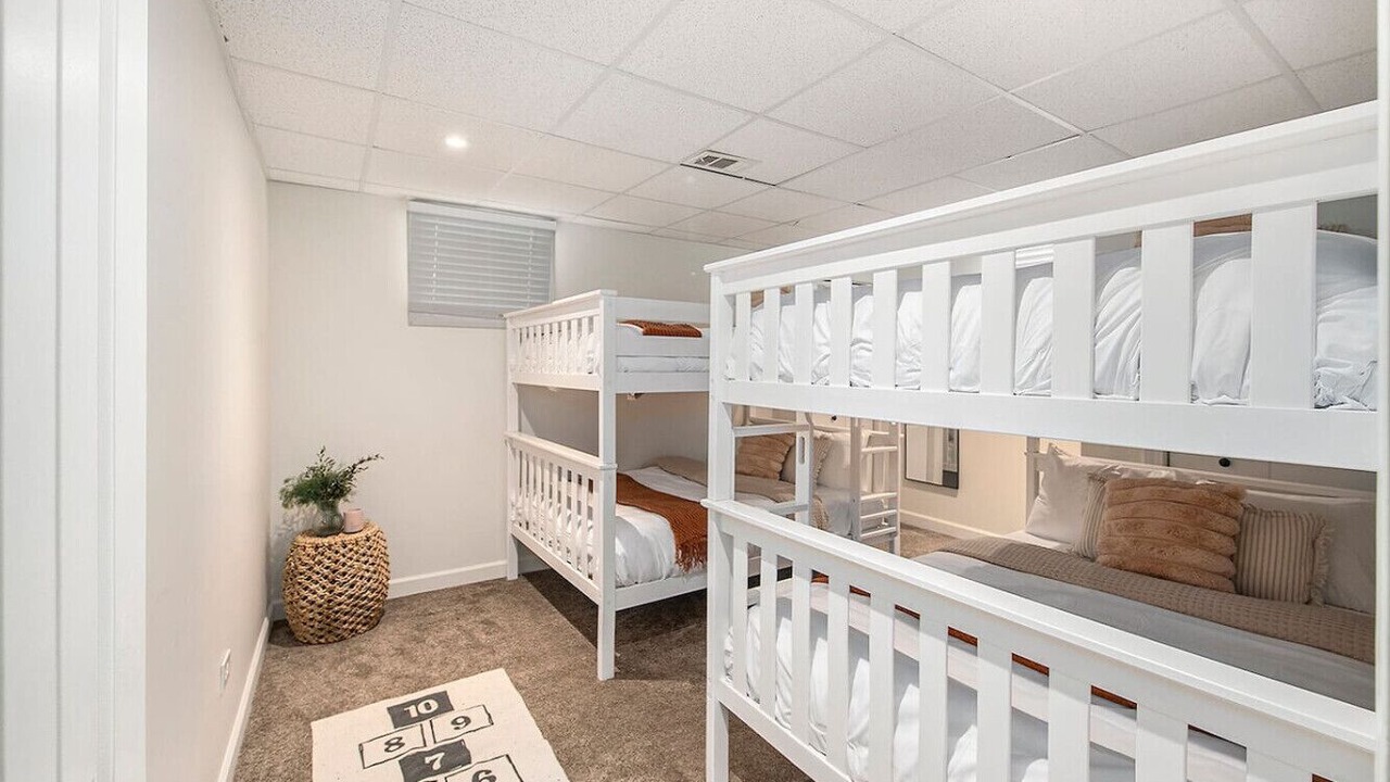 Photo of Bedroom in Sister Lakes