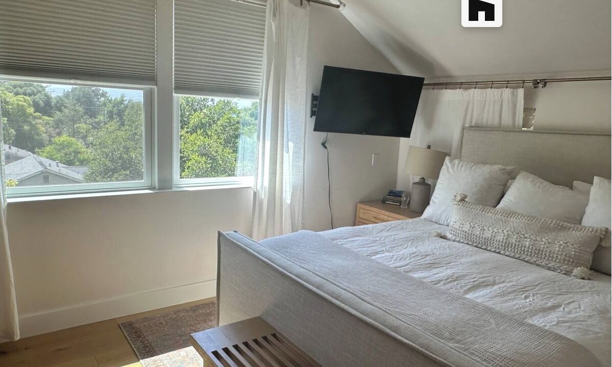 Photo of Bedroom in Napa