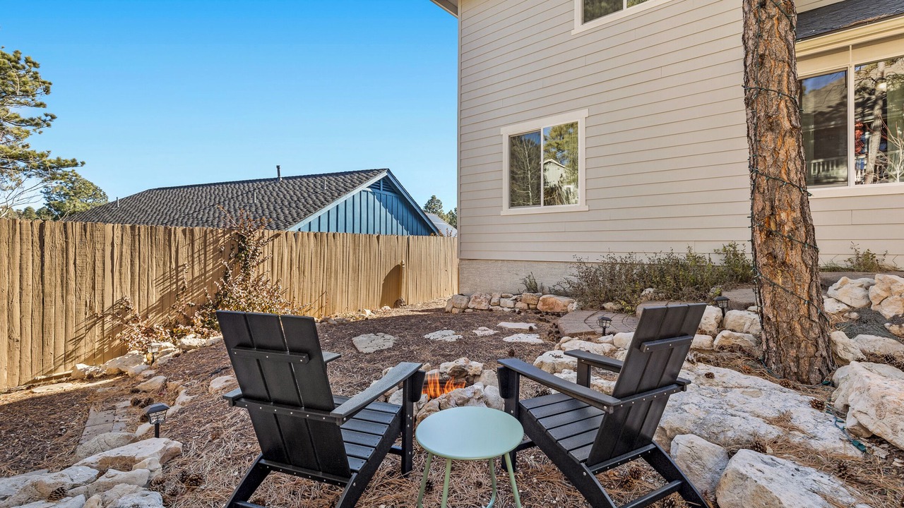 Photo of Patio Balcony in Ponderosa Trails