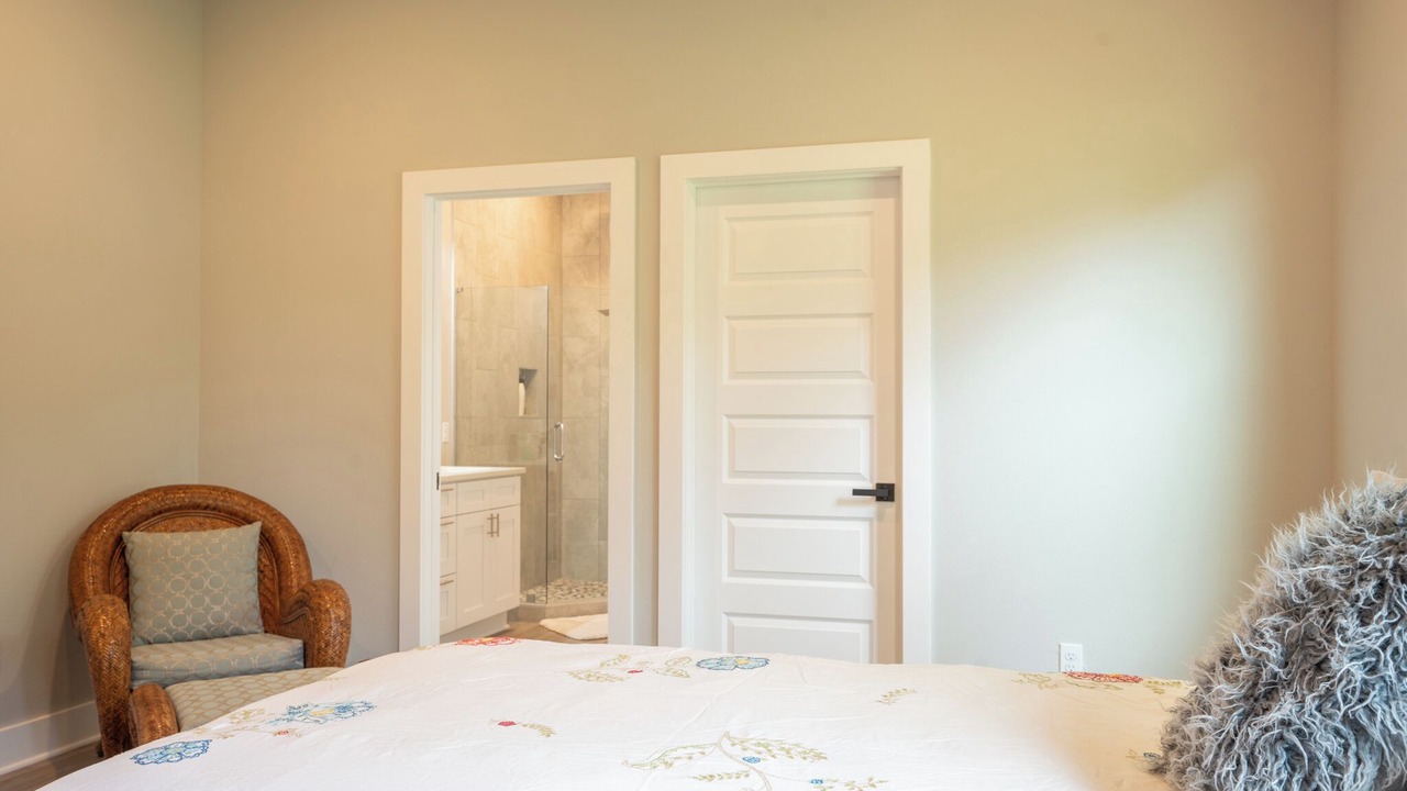 Photo of Bedroom in Kyle