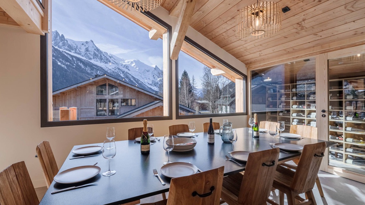 Photo of Others in Les Tines