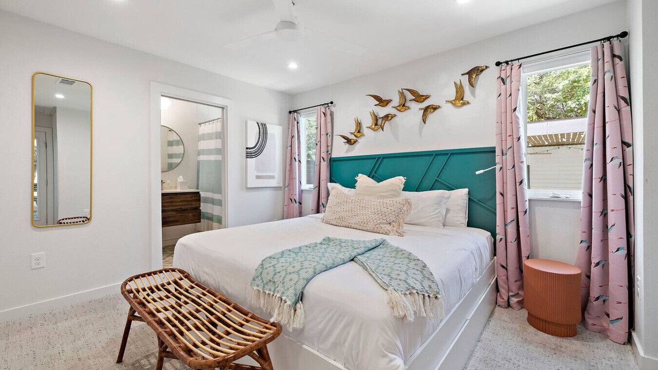 Photo of Bedroom in Dawson