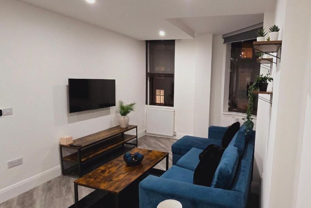 Photo of Livingroom in Reading City Centre