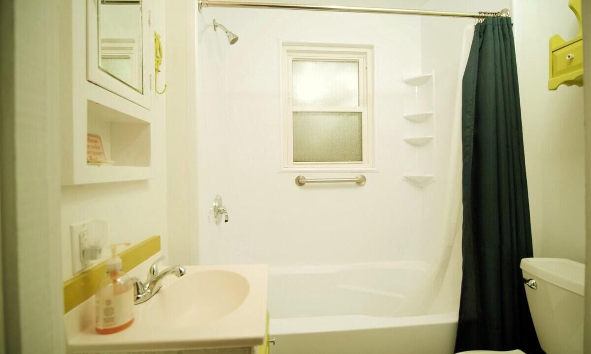Photo of Bathroom in Folly Beach