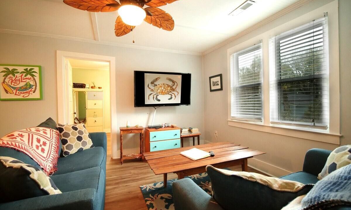 Photo of Livingroom in Folly Beach