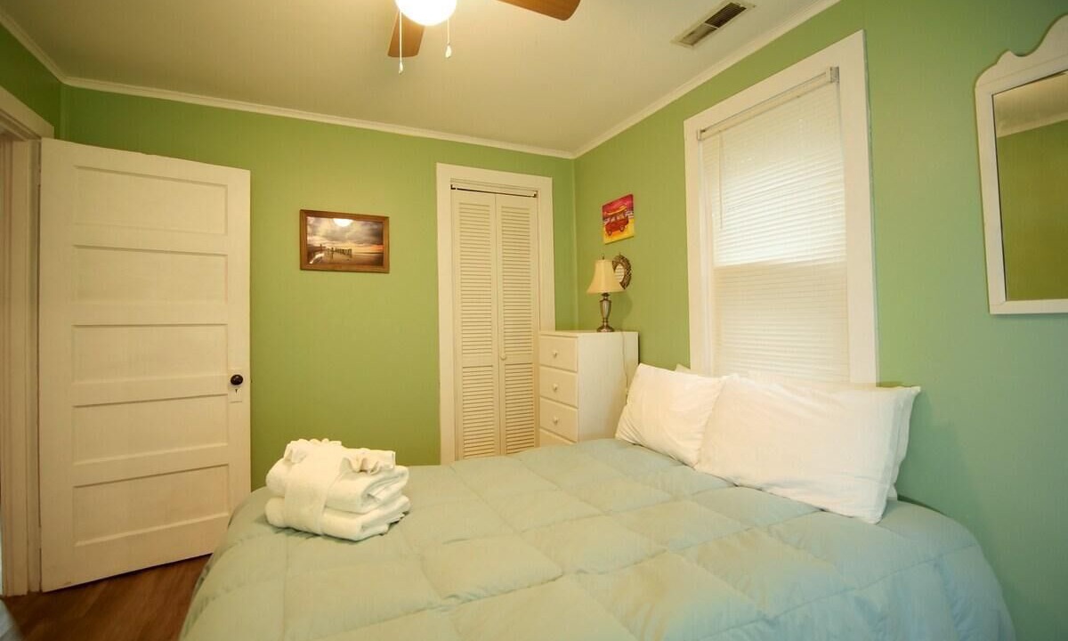 Photo of Bedroom in Folly Beach