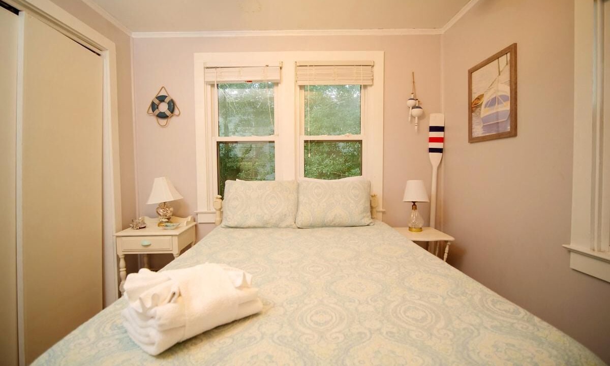 Photo of Bedroom in Folly Beach