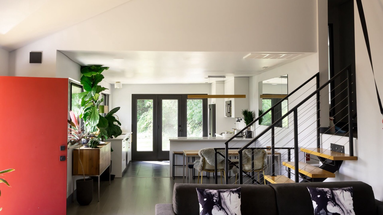 Photo of Livingroom in Middle Hope