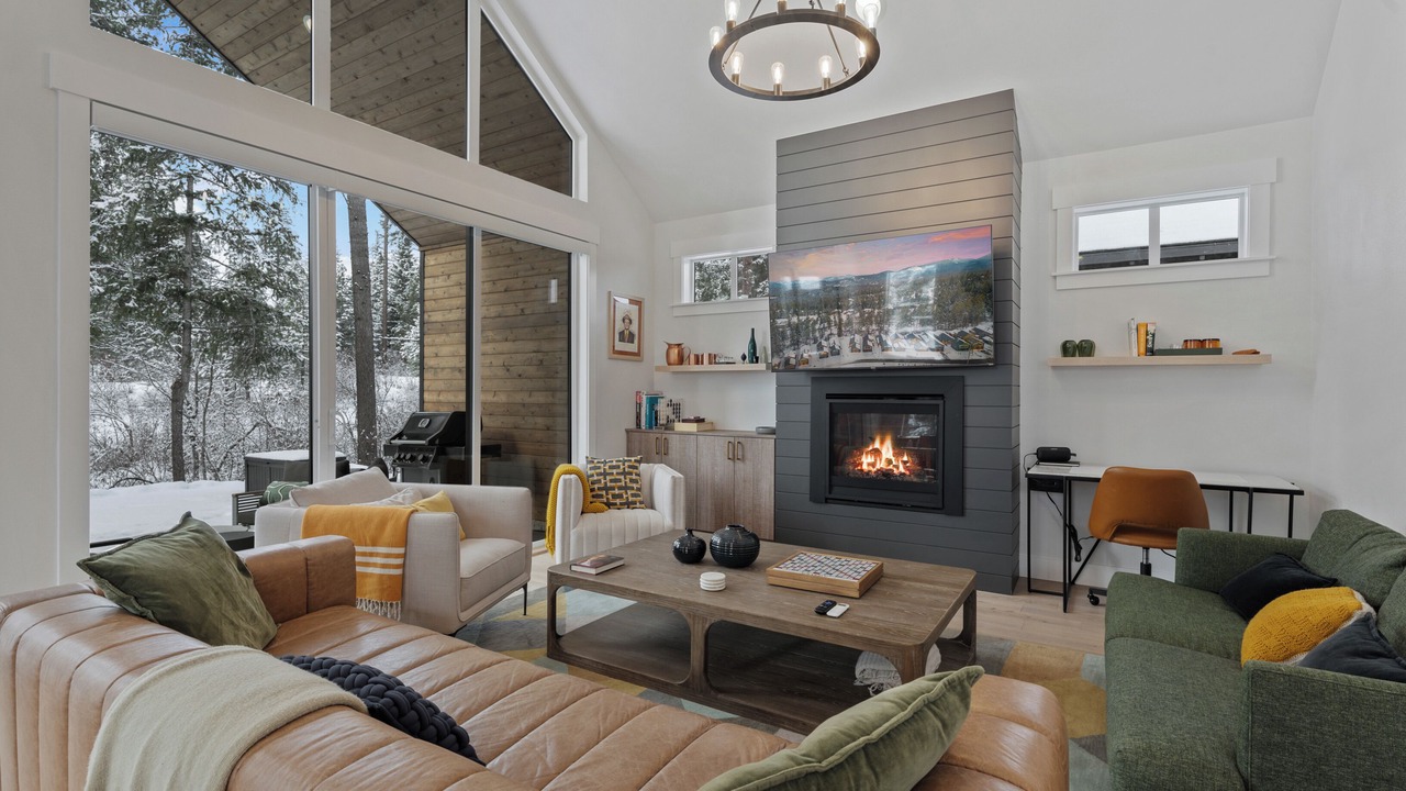 Photo of Livingroom in Roslyn