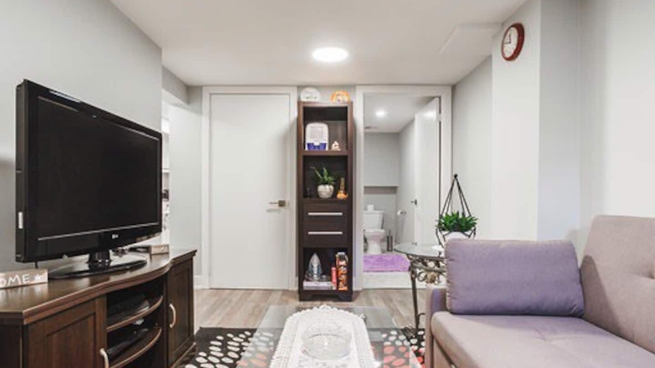 Photo of Livingroom in Lambton