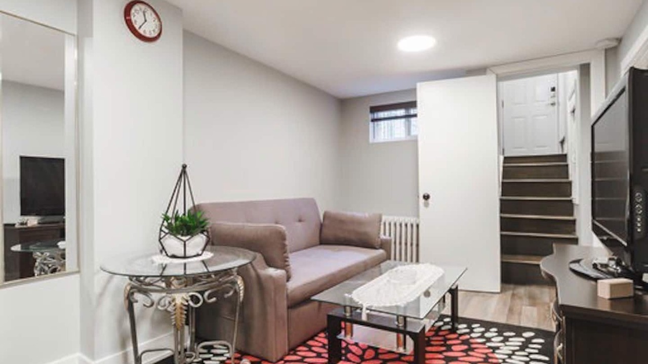 Photo of Livingroom in Lambton