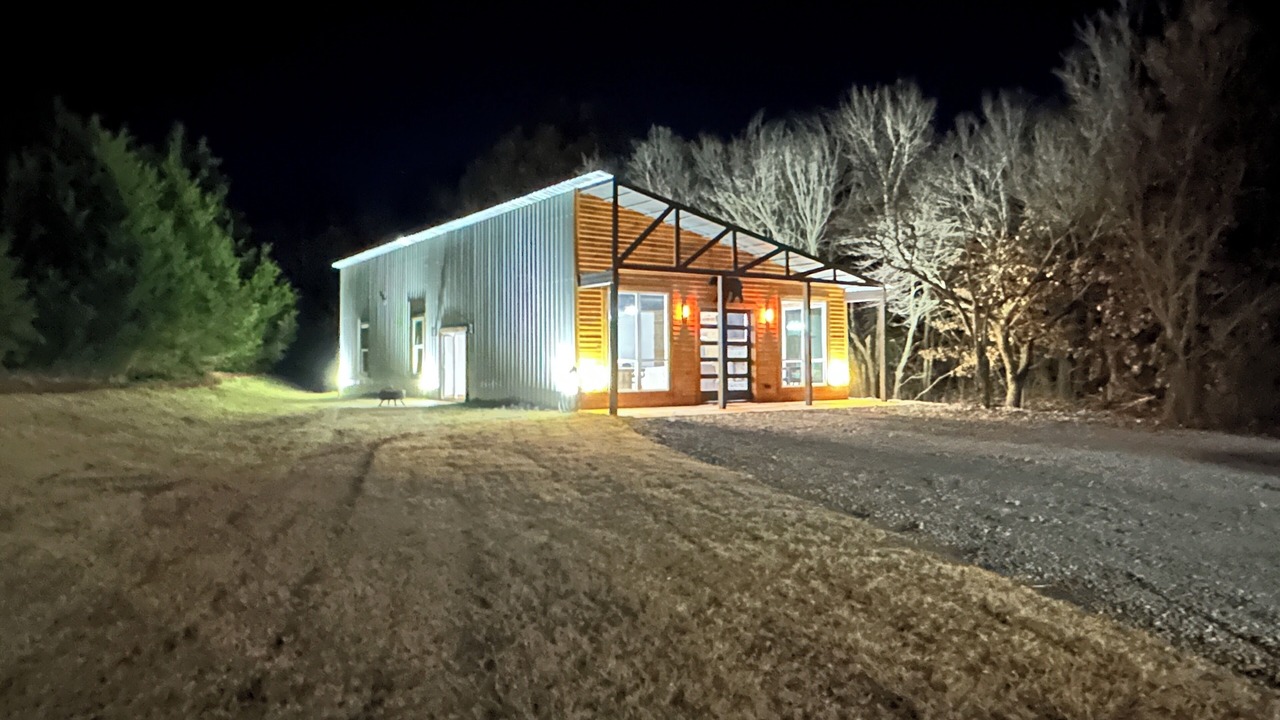 Photo of Outdoor in Purcell
