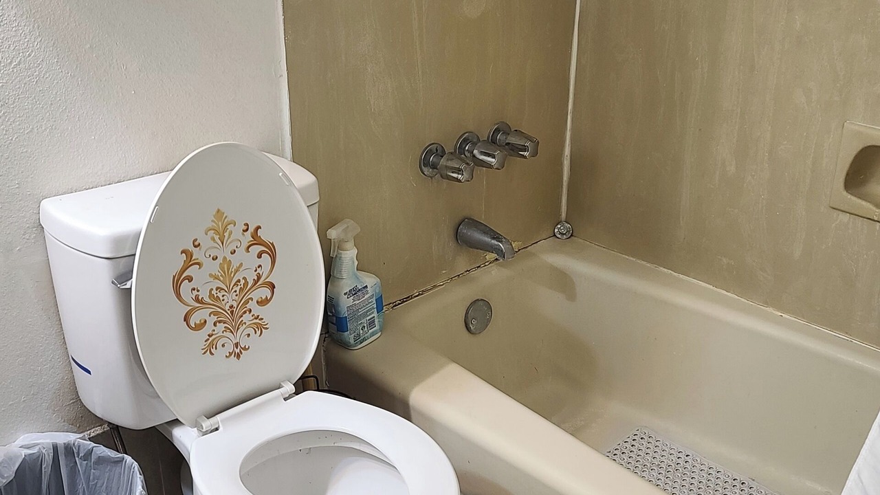 Photo of Bathroom in West Riverside