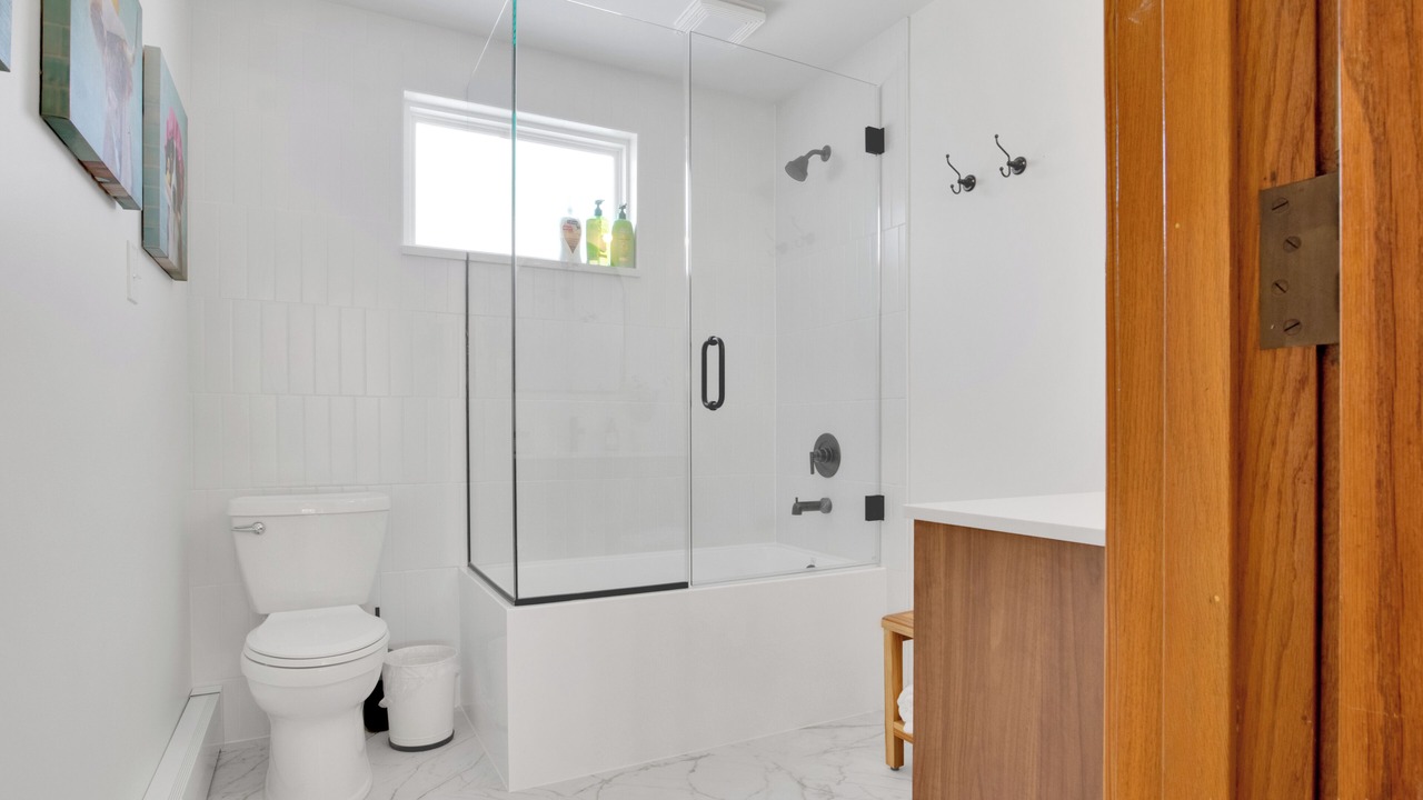 Photo of Bathroom in Crown Point