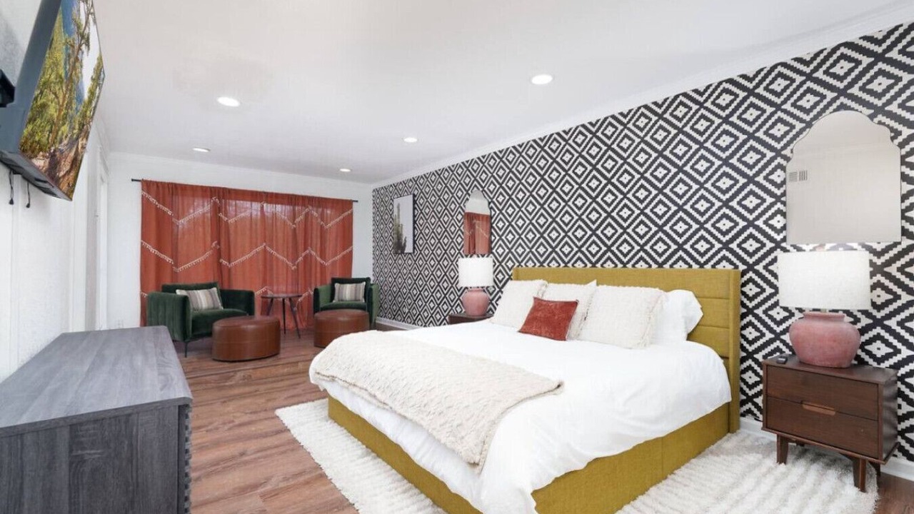 Photo of Bedroom in Whispering Oaks