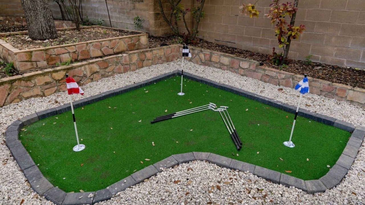 Photo of Outdoor in Whispering Oaks