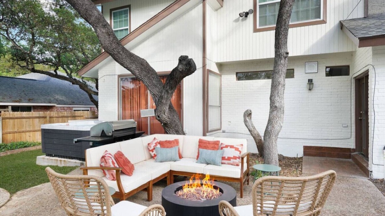 Photo of Patio Balcony in Whispering Oaks