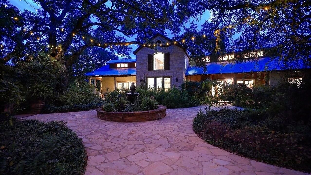 Photo of Outdoor in La Hacienda Estates
