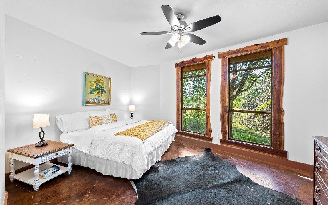 Photo of Bedroom in La Hacienda Estates