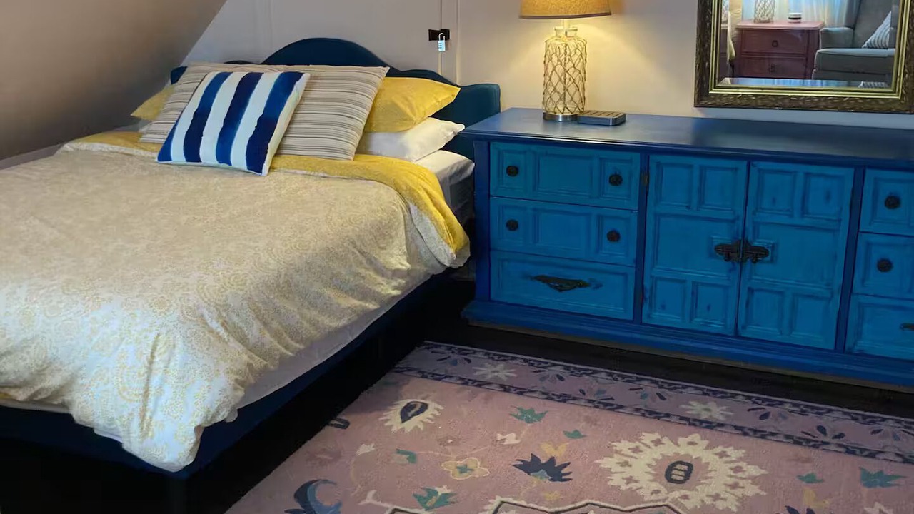 Photo of Bedroom in Five Points