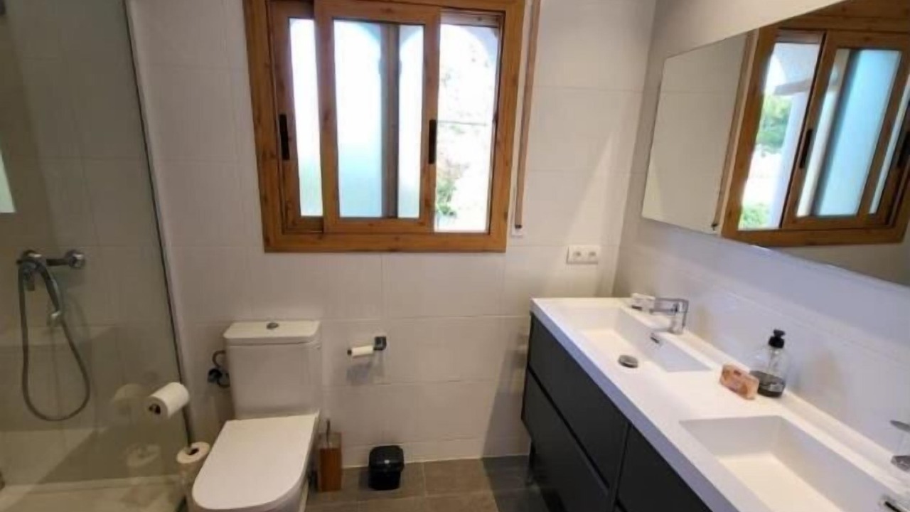 Photo of Bathroom in Les Tres Cales