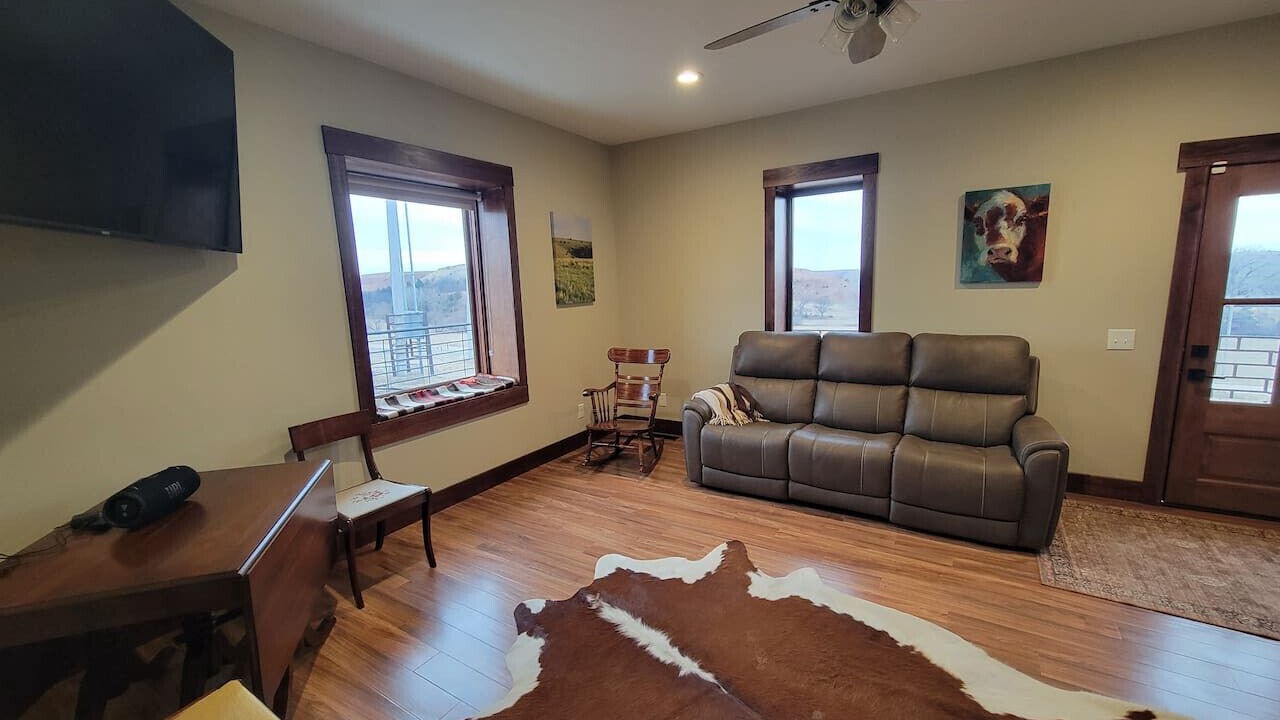 Photo of Livingroom in Russell