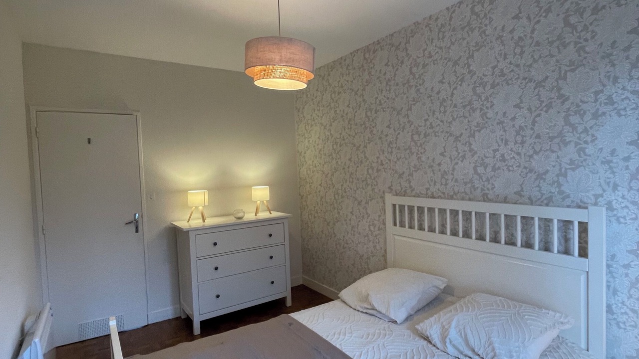 Photo of Bedroom in Saint-Aignan