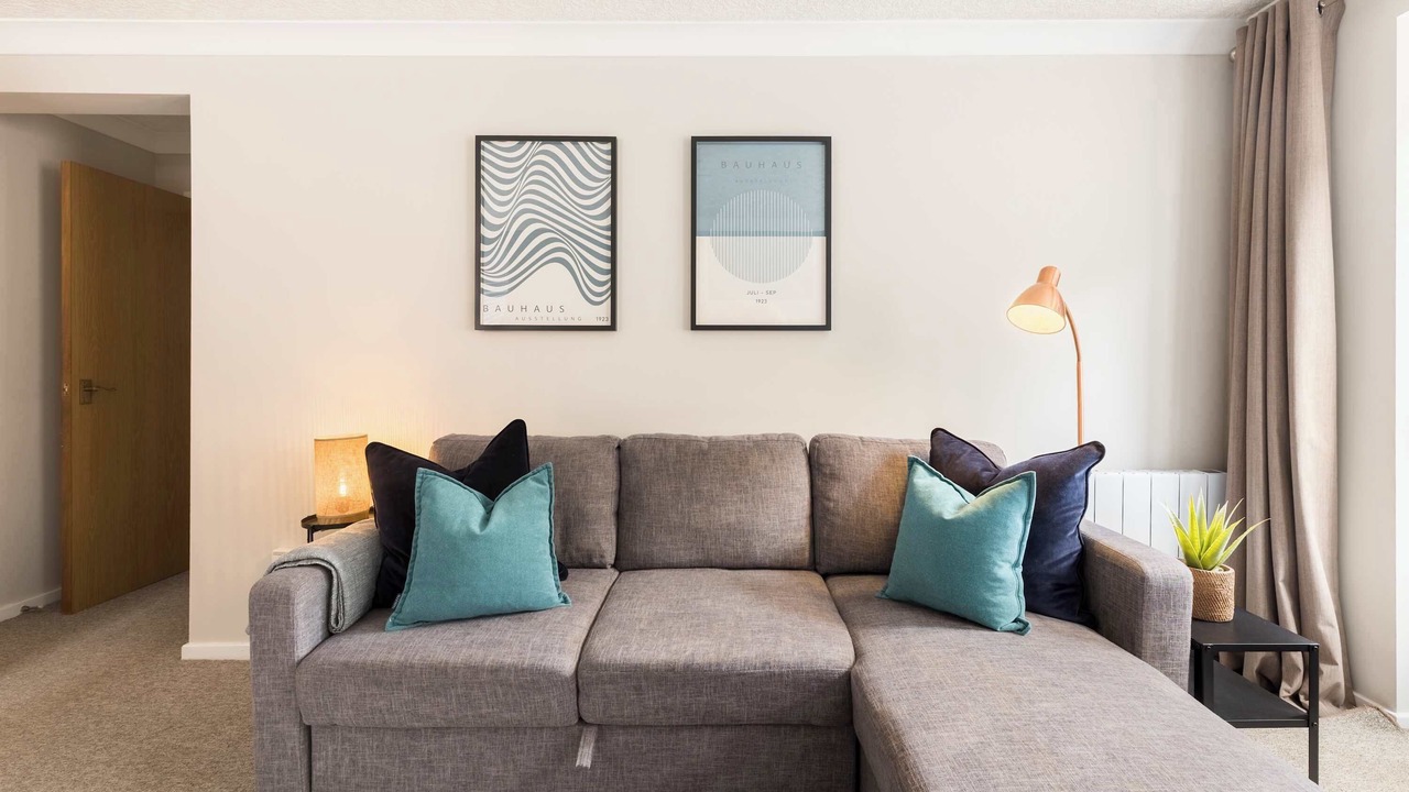 Photo of Livingroom in Leamington Spa