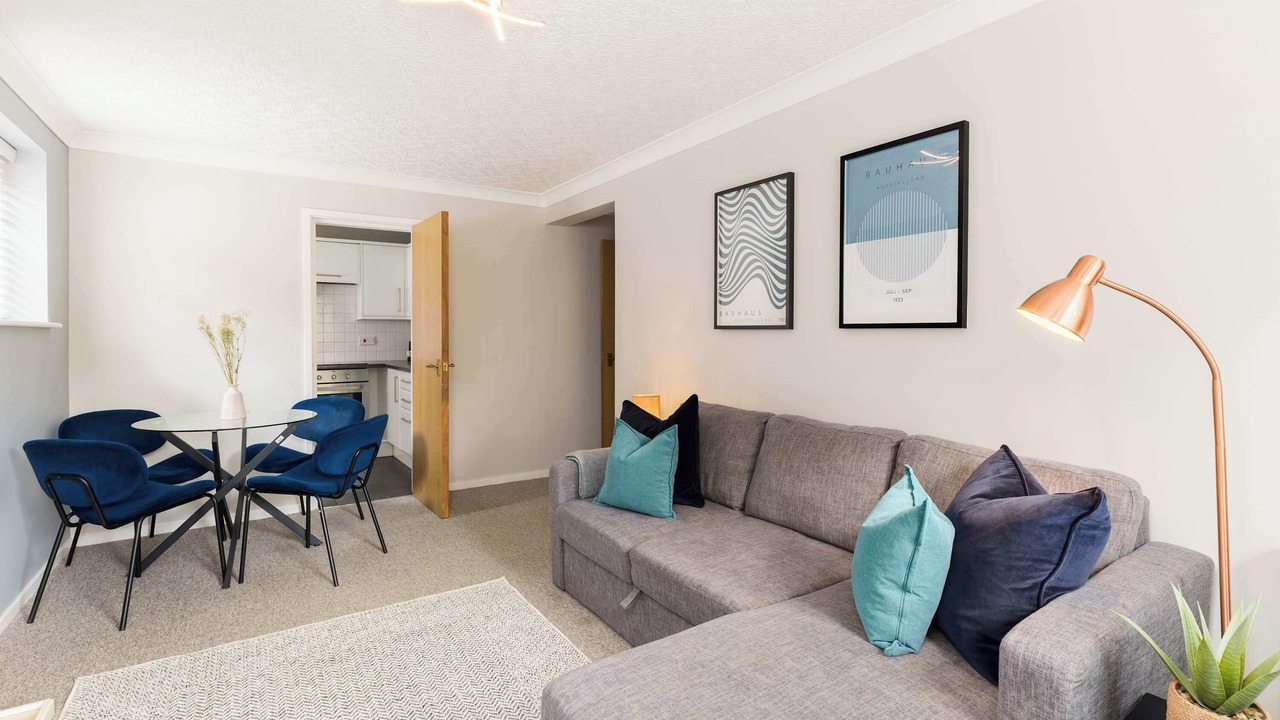 Photo of Livingroom in Leamington Spa