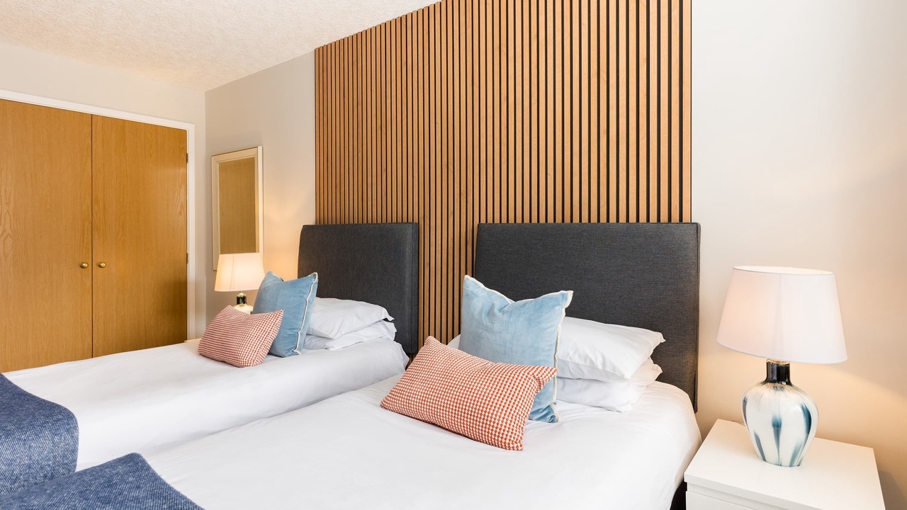 Photo of Bedroom in Leamington Spa