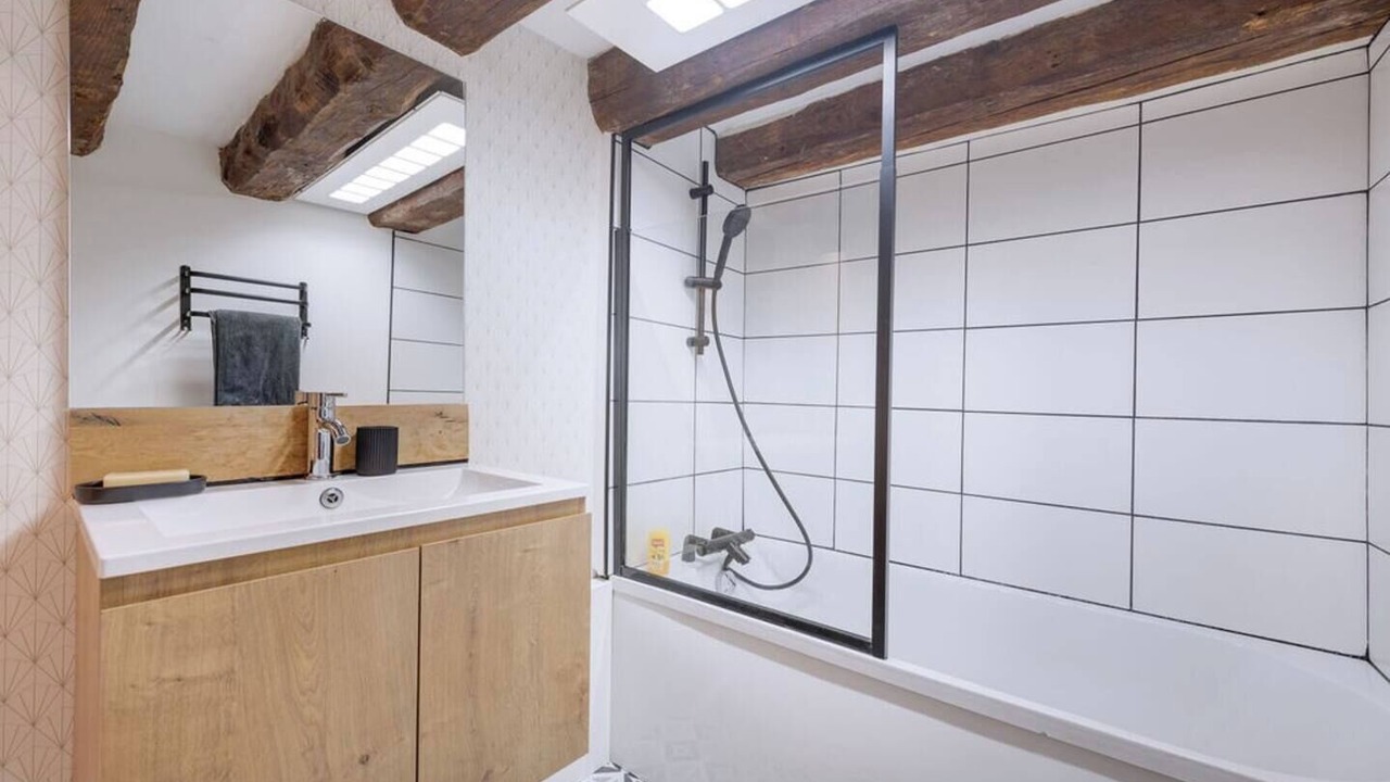 Photo of Bathroom in Bellecour - Hotel Dieu