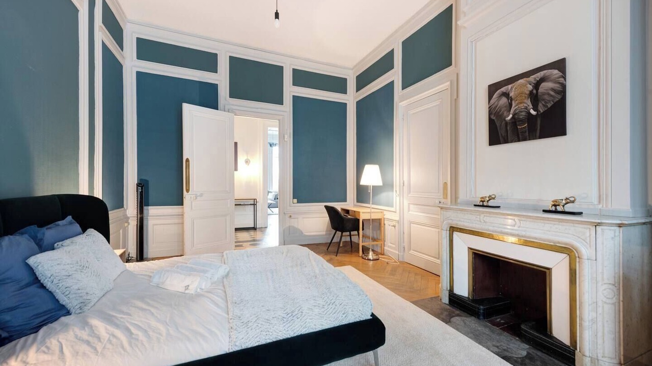 Photo of Others in Moliere - Edgard Quinet