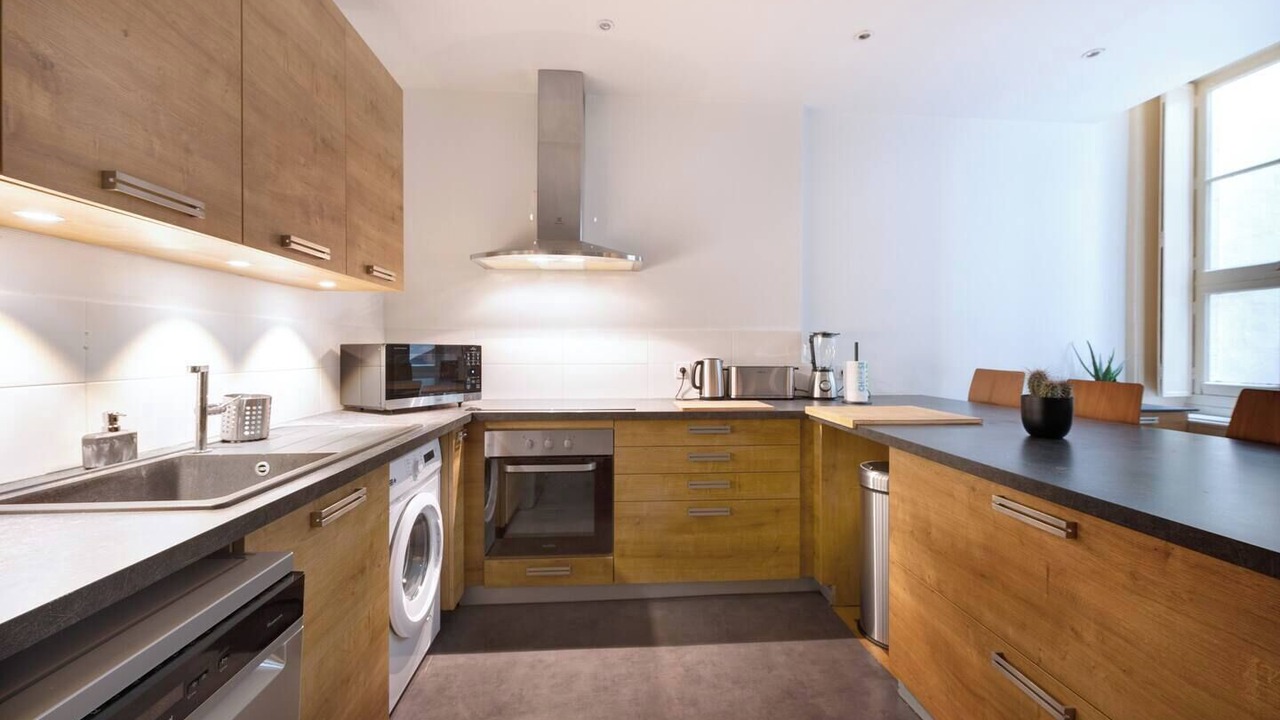 Photo of Others in Moliere - Edgard Quinet