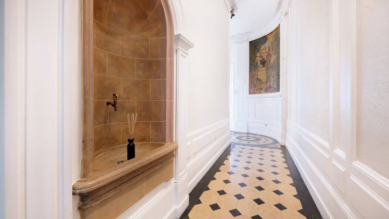 Photo of Others in Moliere - Edgard Quinet