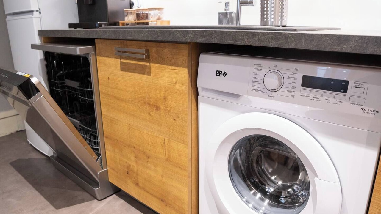 Photo of Others in Moliere - Edgard Quinet