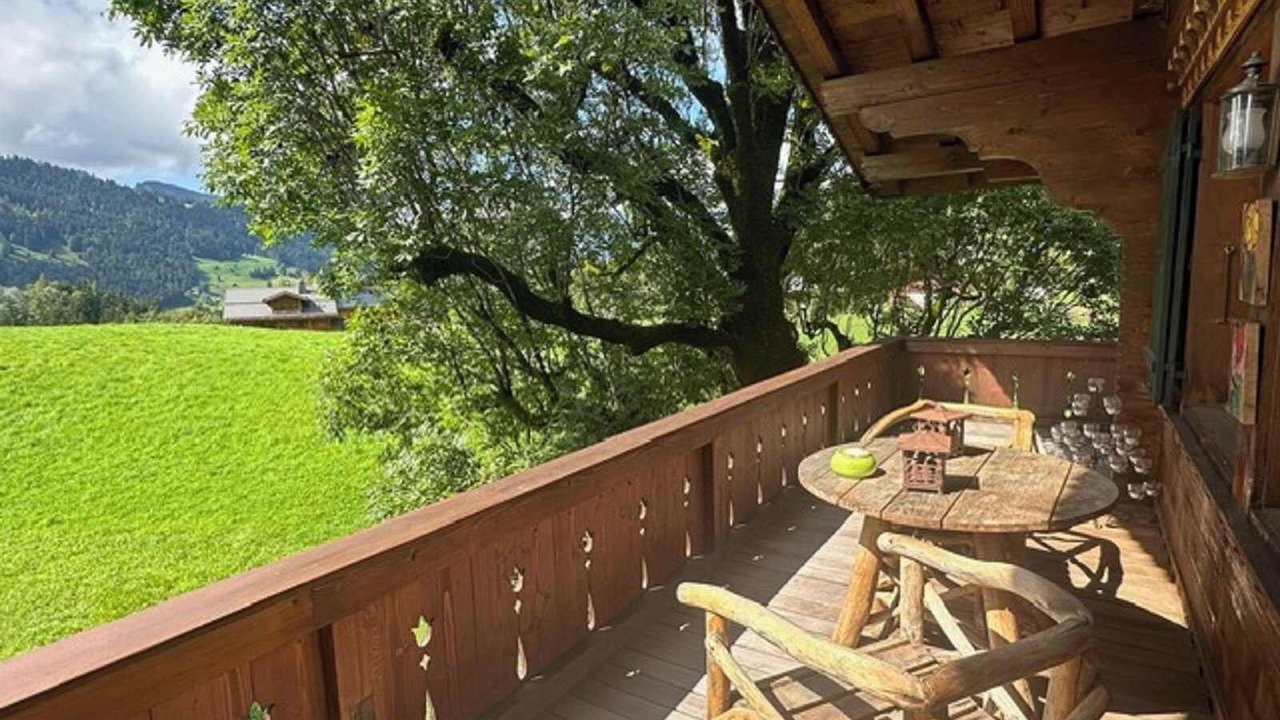 Photo of Patio Balcony in Zweisimmen Nr Gstaad