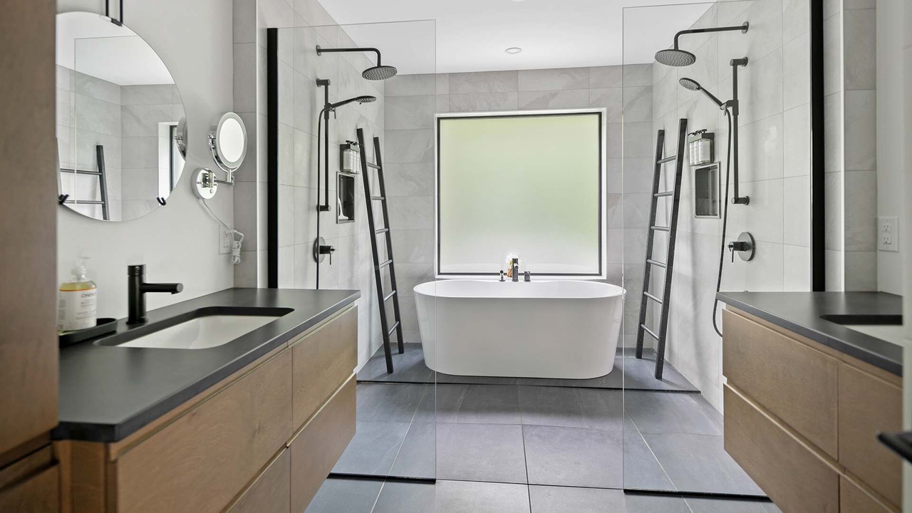 Photo of Bathroom in Eastman