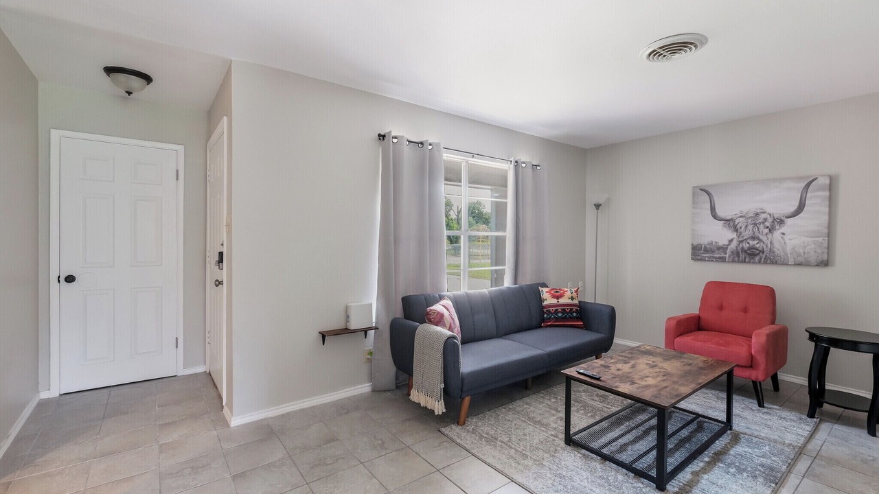 Photo of Livingroom in Lackland Terrace