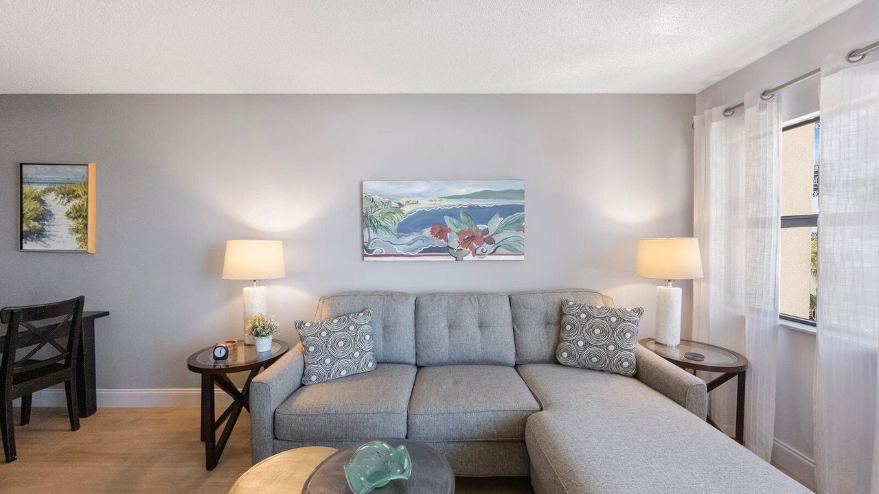 Photo of Livingroom in Belle Vista