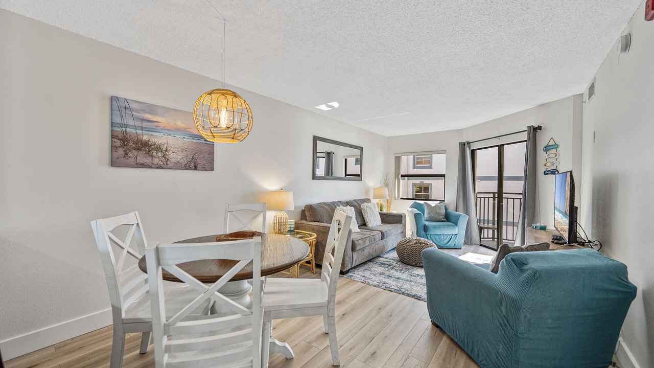 Photo of Livingroom in Belle Vista