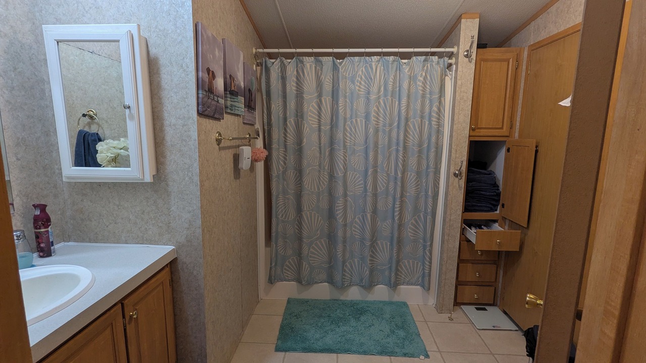 Photo of Bathroom in Adams Center
