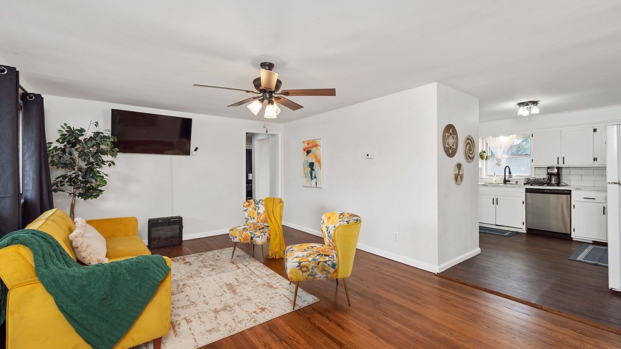Photo of Livingroom in Tulsa