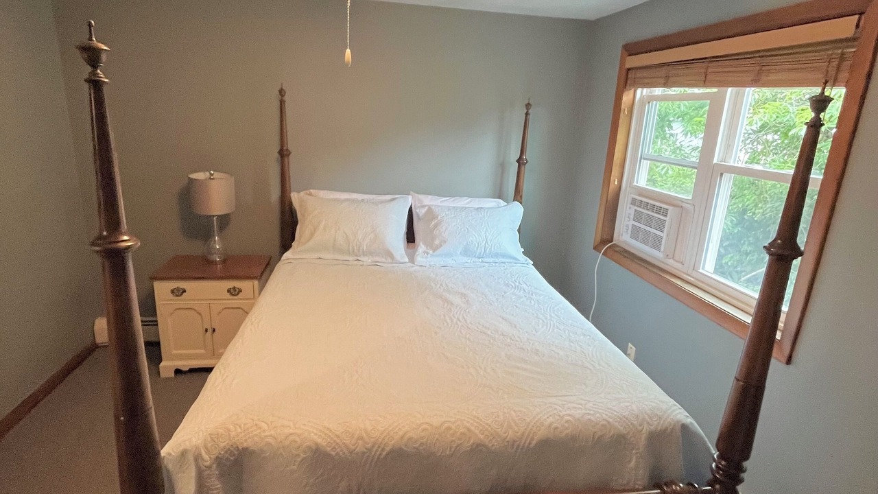 Photo of Bedroom in Point Judith