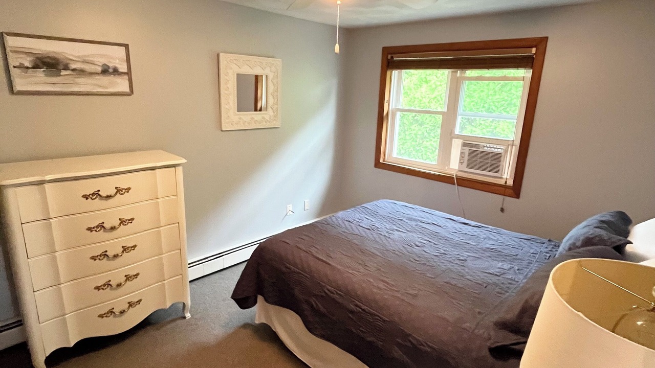 Photo of Bedroom in Point Judith