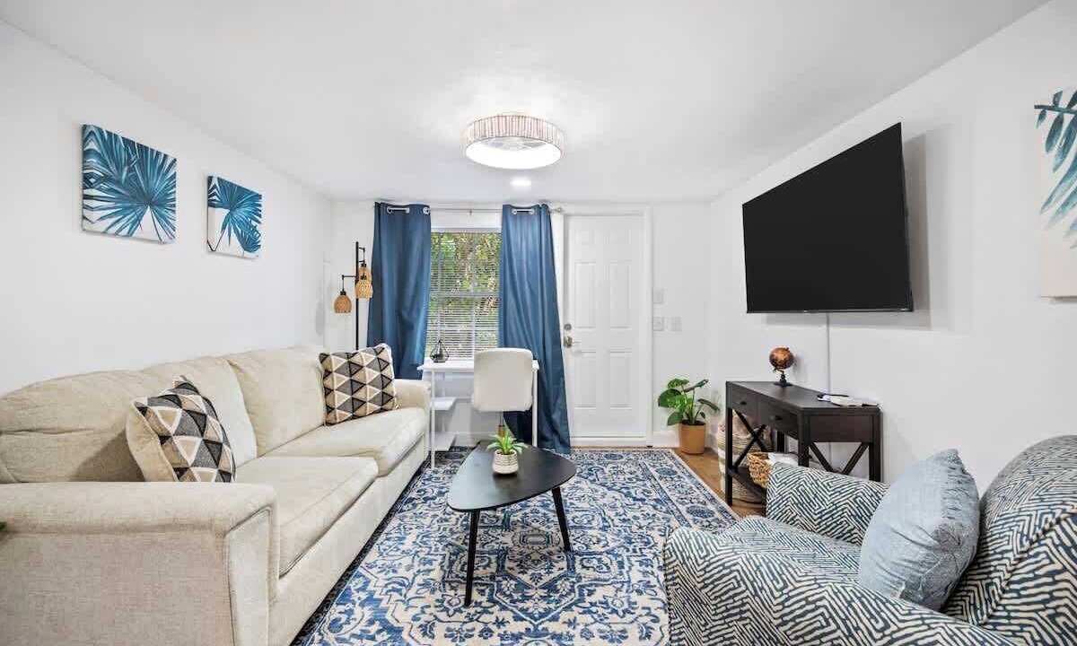 Photo of Livingroom in Dixieland