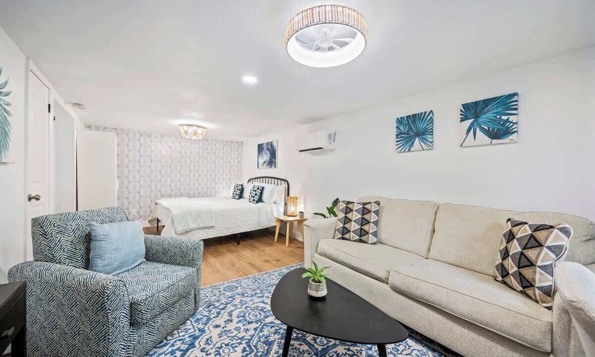 Photo of Livingroom in Dixieland