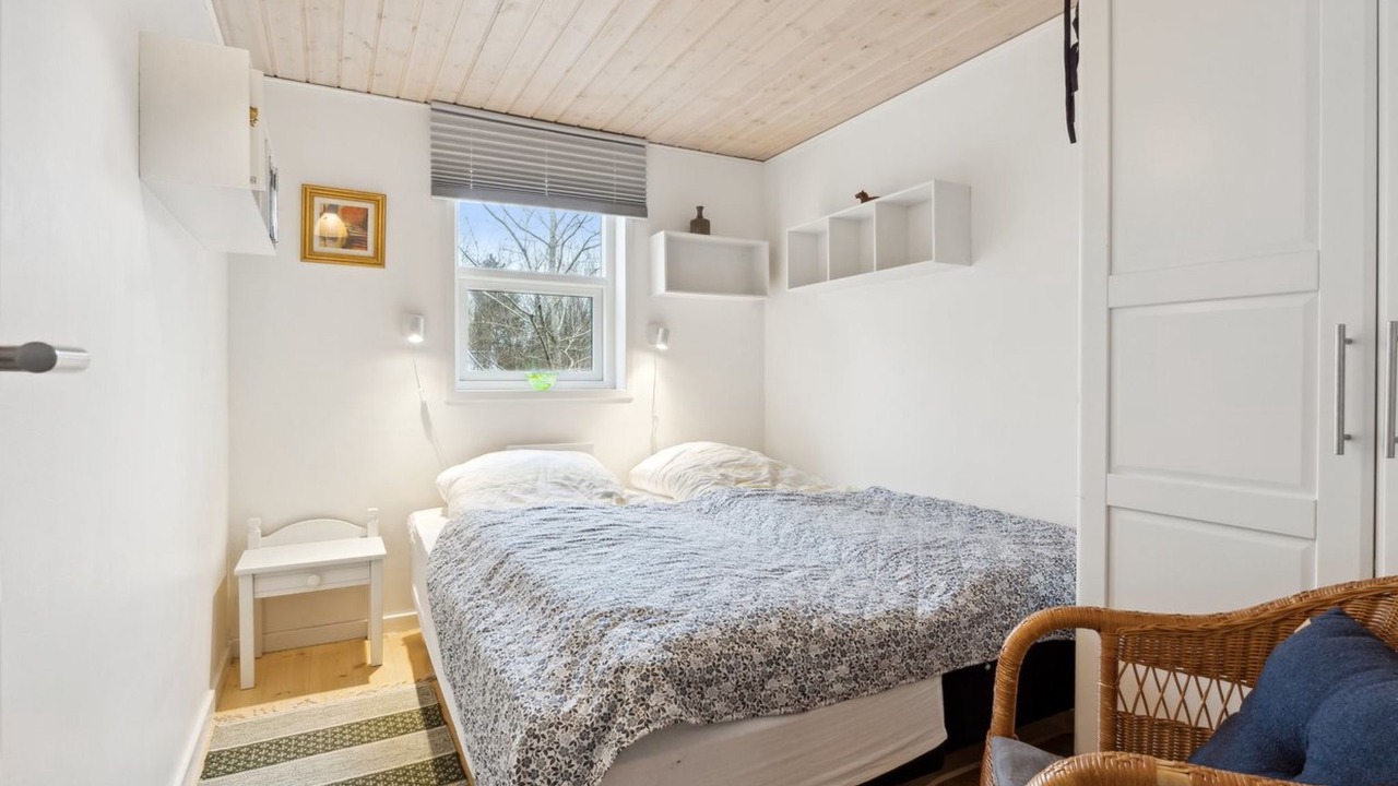 Photo of Others in Skygge