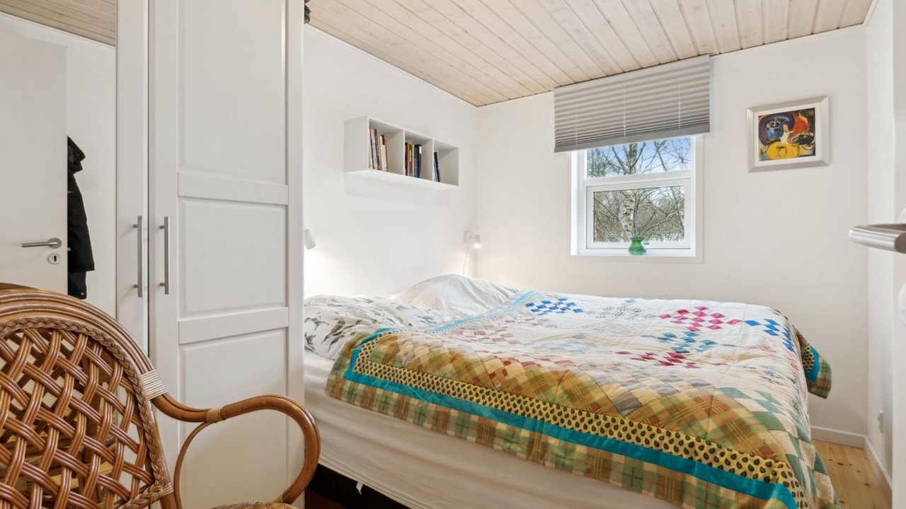 Photo of Others in Skygge