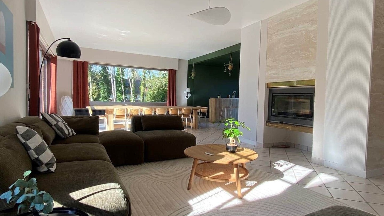 Photo of Livingroom in Saint-Josse