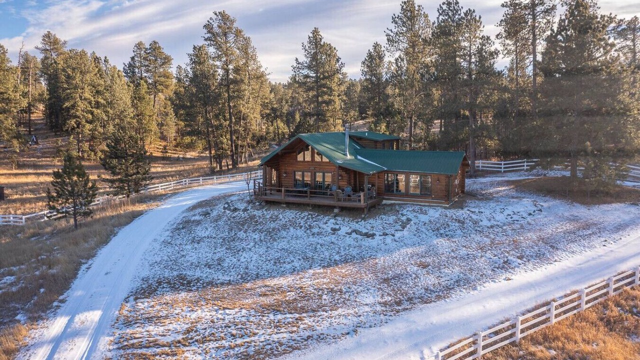 Photo of Bedroom in Custer
